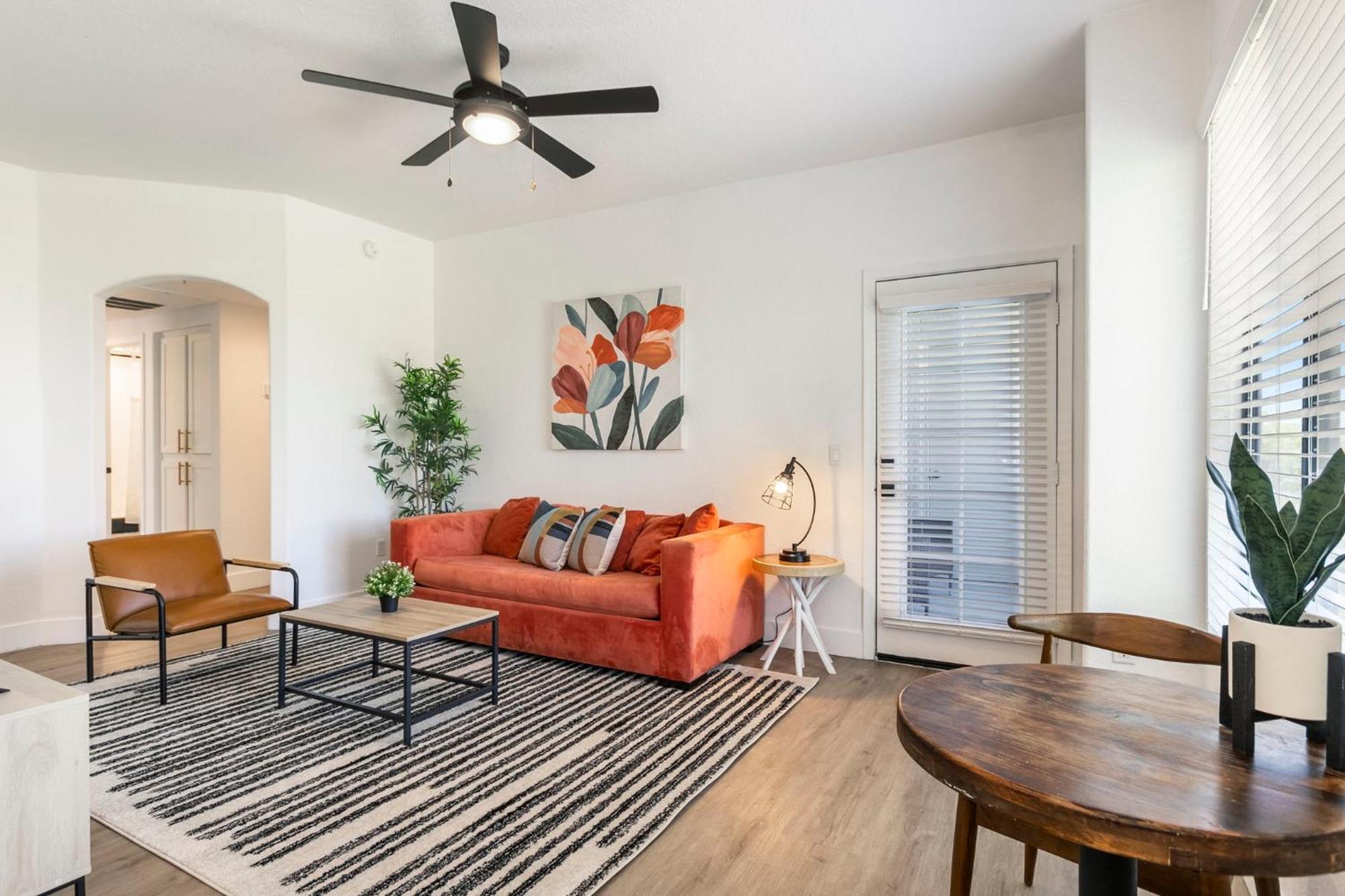 2br Cozysuites At Kierland Commons With Pool #07 Apartment Scottsdale
